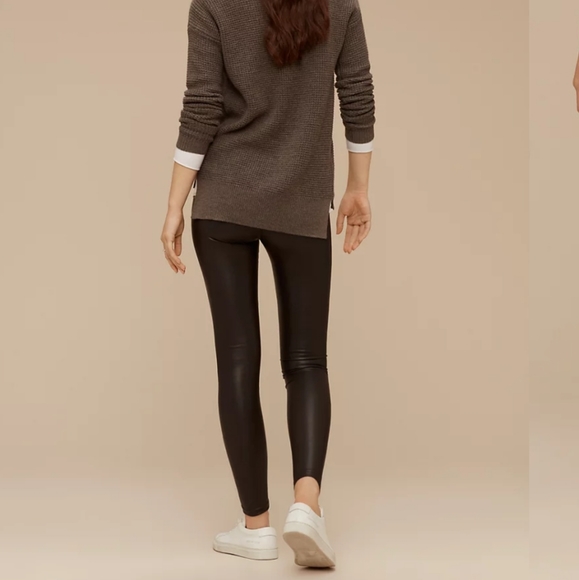 Aritzia Wilfred Free Daria Pant Vegan Leather Leggings - Picture 2 of 16